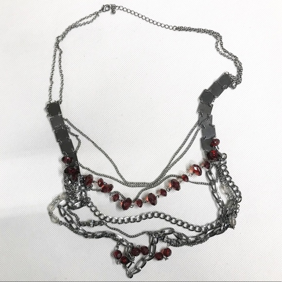 Jewelry - 💎3/$15 Gunmetal Grey & Maroon Layered Necklace